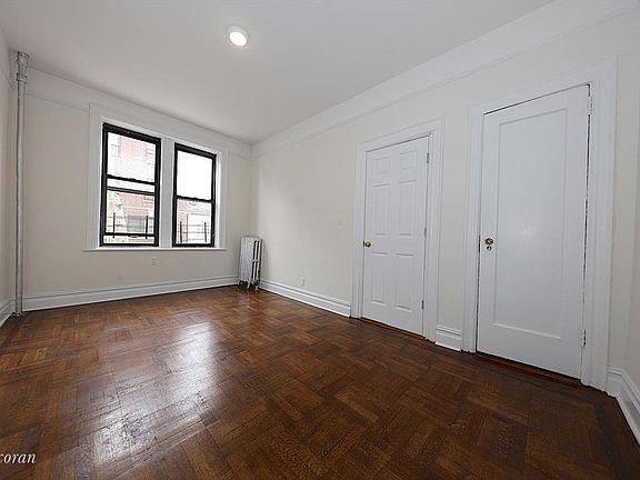 5th image of 3406 32nd St APT 9A