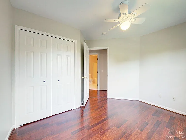 3127 Dunwoodie Rd #38 — Photo 37