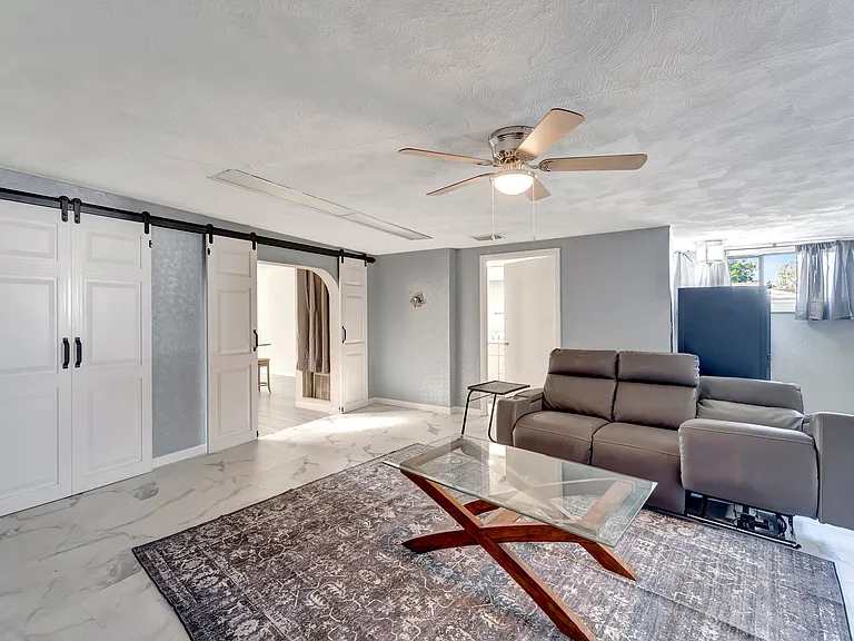 22001 Felton Ave #1 — Photo 5