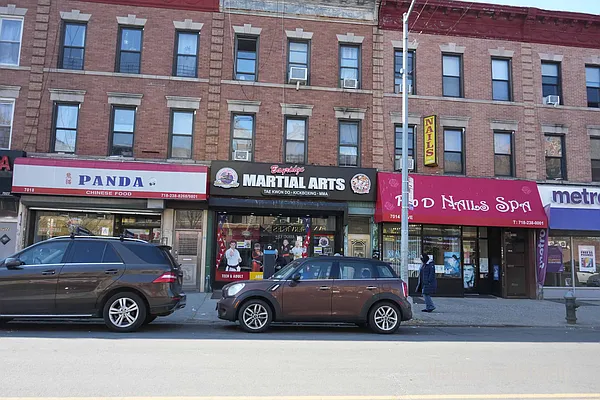 Rented by Norman Raindel, LREB | media 28