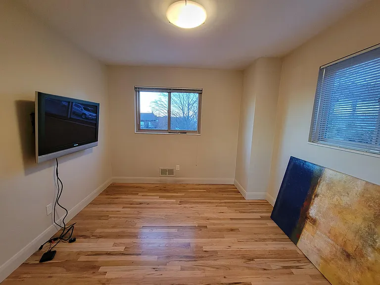2179 S Belaire Dr E — Photo 19