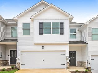 128 The Heights Dr, Calera, AL 35040