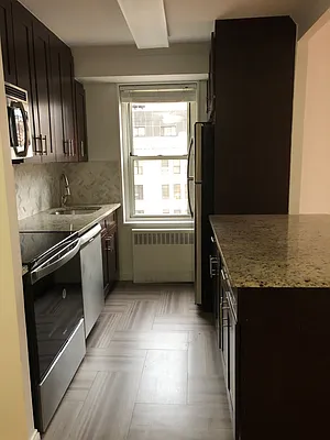 Rented by Green Home NY Realty LLC | media 2