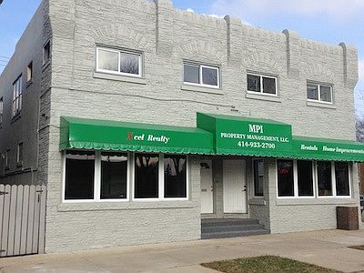 1st image of 6700-6704 W Fairview Ave