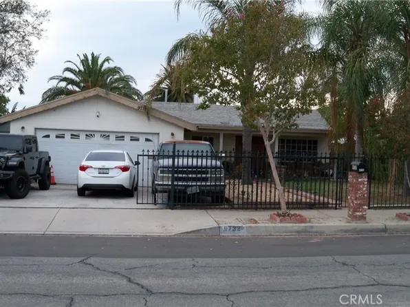 9732 Oleander Ave, Fontana, CA 92335