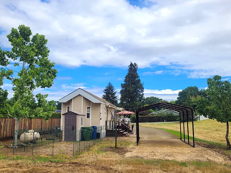 1330 W Edmundson Ave #B — Photo 14
