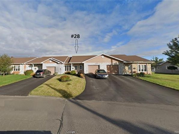 28 Real St, Edmundston, NB E3V 0B8
