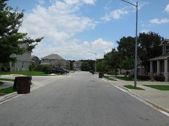4th image of 10503 Wylie Dr