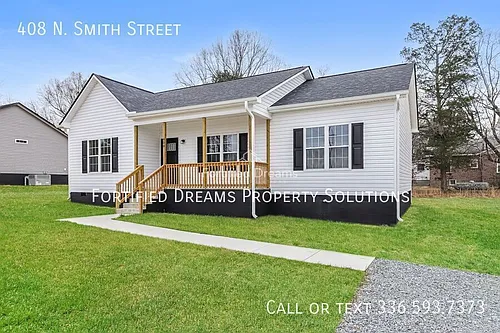 408 N Smith St Photo 1