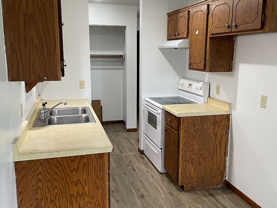 2nd image of 260 Buffalo Ave N #205