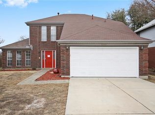 2340 Shirecreek Cir, Grand Prairie, TX 75052