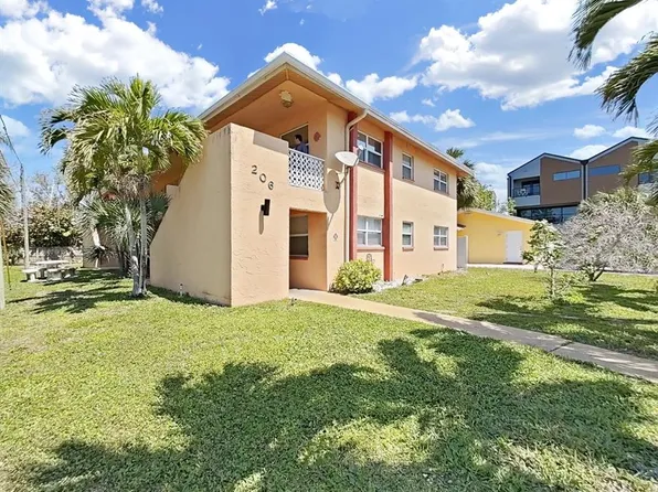 206 22nd Ave, Indian Rocks Beach, FL 33785