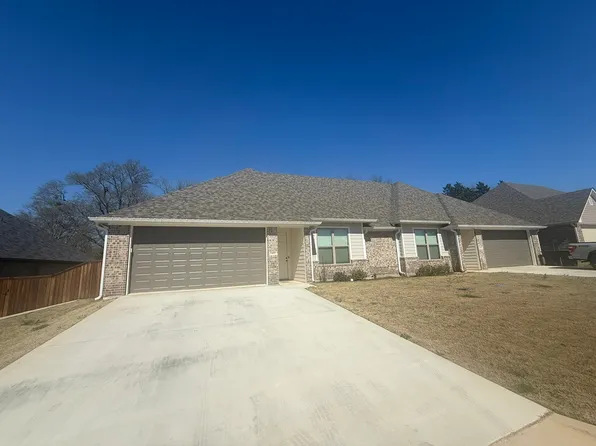 1412 Page Valley Cir, Longview, TX 75601