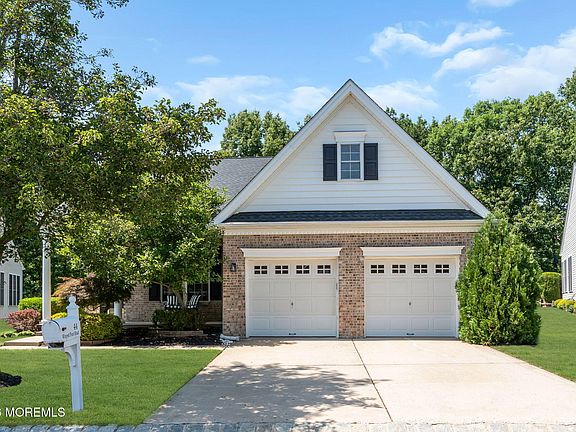 2nd image of 44 Winged Foot Road