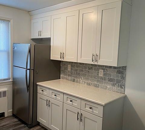 5th image of 92 Lawrence Park Cres