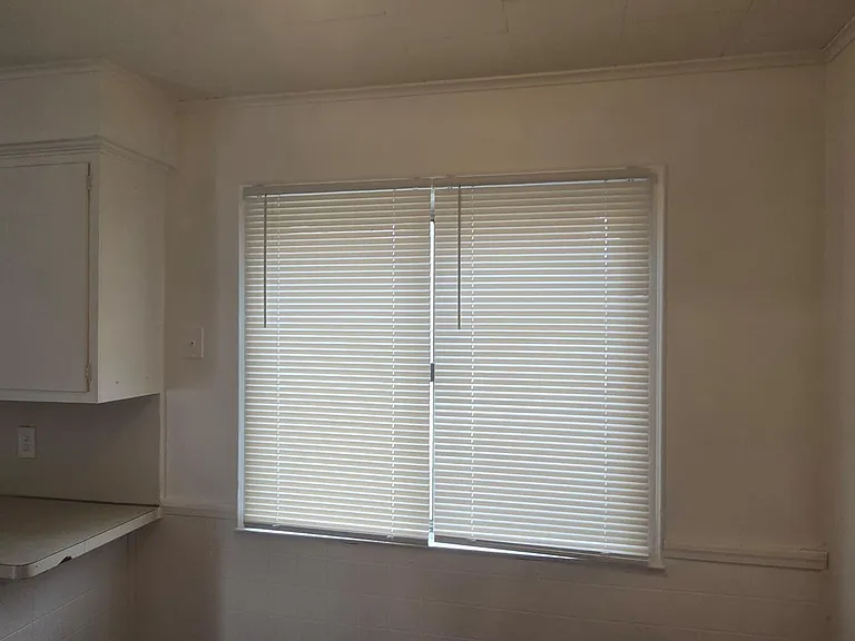 7485 Memorial Ave — Photo 12