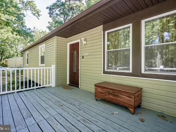 1305 Daniels Ave, Pine Hill, NJ 08021