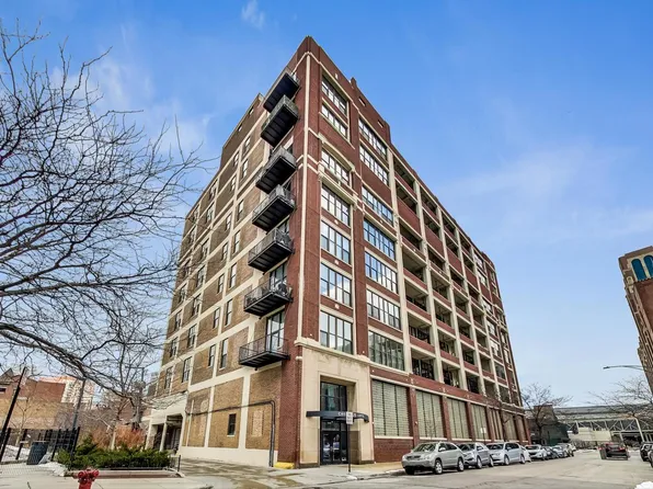 320 E 21st St Unit 602, Chicago, IL 60616