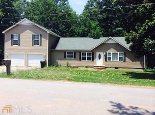 73 Johnson St, Royston, GA 30662