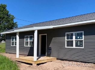 25608 D St, Calumet, MI 49913