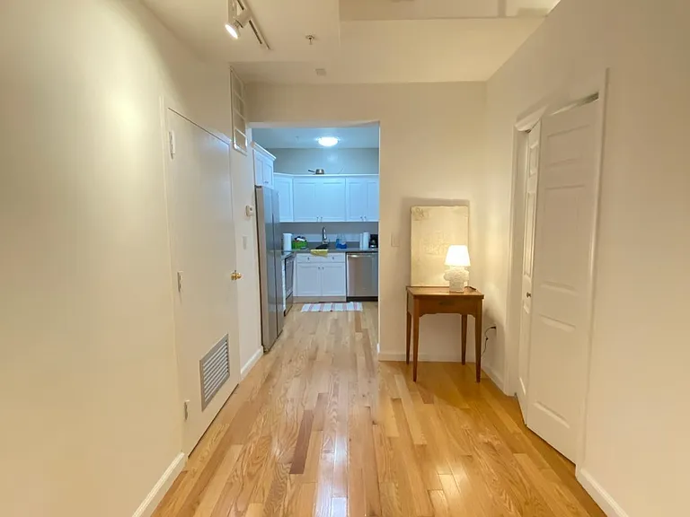 473 Newark Ave #102 — Photo 7
