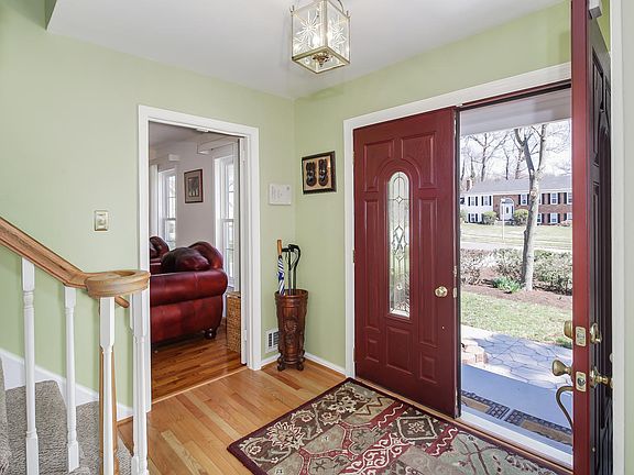 5th image of 8303 Bella Vista Ct
