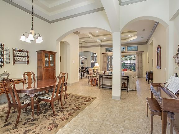 4th image of 2227 Cheryl Dr