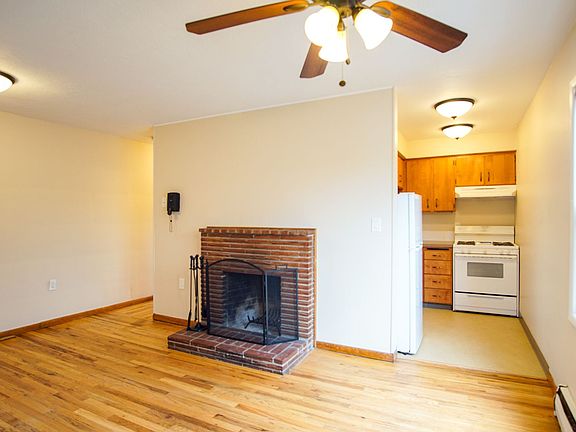 4th image of 2257 NW Glisan St APT 8