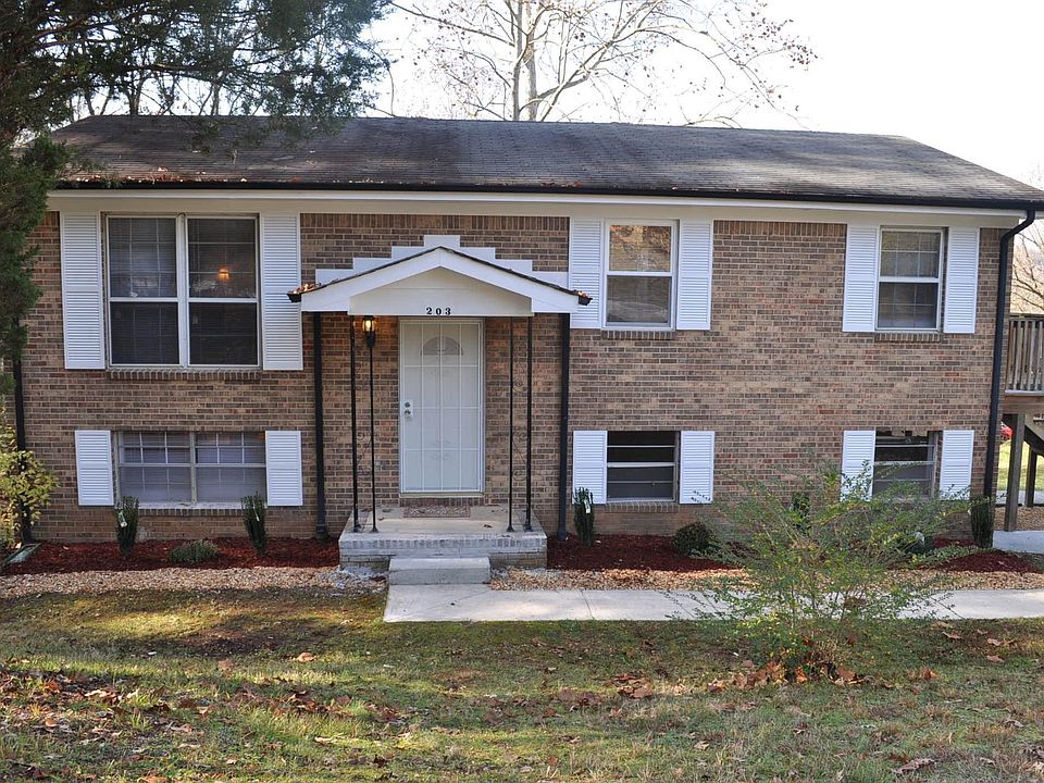 1st image of 203 Tupelo Ct