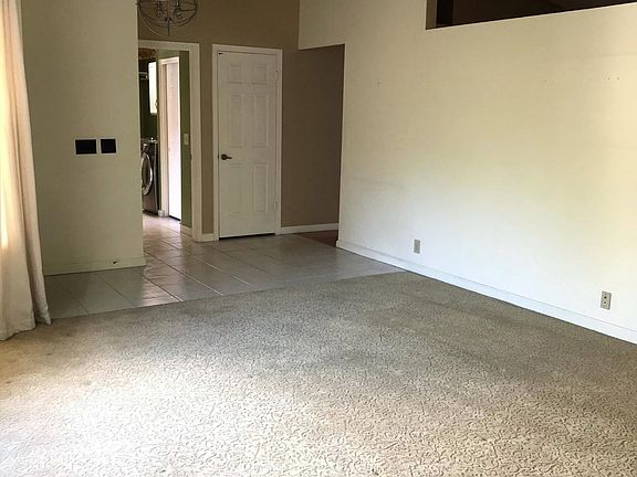 Front Room 1 Vacant