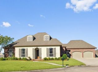 1606 Heatherwood Dr, Harvey, LA 70058