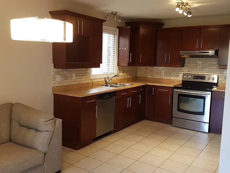 2206 Coronation Dr — Photo 6