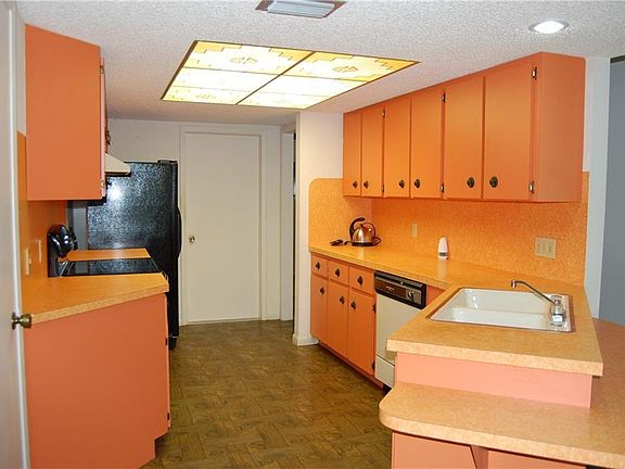 5th image of 22156 Little Falls Ave