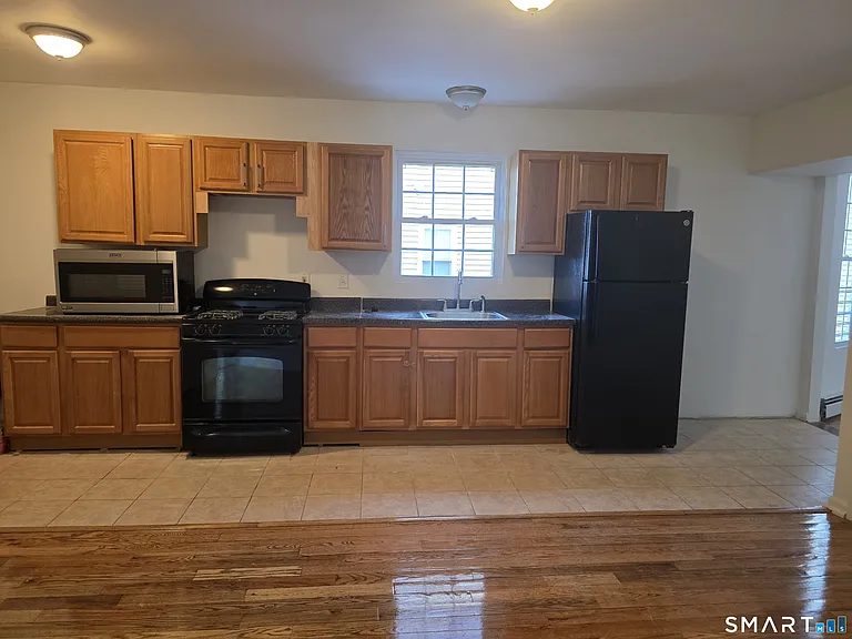 120 Easton Ave #1 — Photo 2