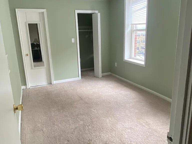 14 Harvard St NW #403 — Photo 13