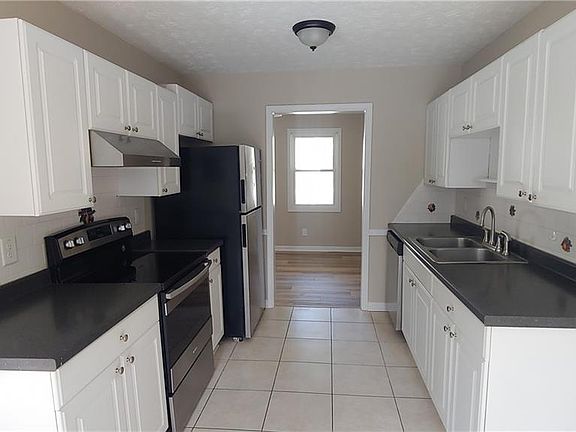 5th image of 1118 Blazing Rdg