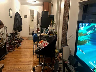 Rented by KNOCKKNOCK LLC