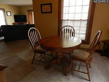 5th image of 4837 Mahoning Ave