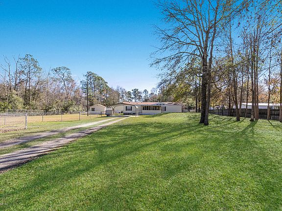 5th image of 7990 Kings Forest Dr