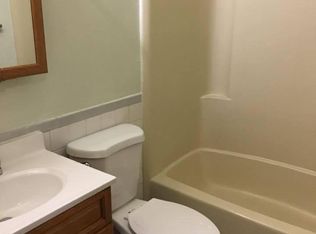 318 Christopher Pl FL 2ND, Primos, PA 19018