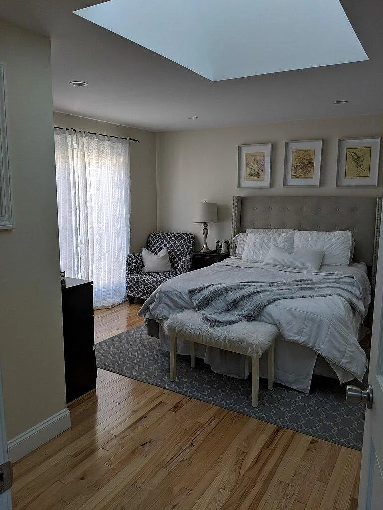 3 bed, 1800 sqft, $4,100 — Photo 1