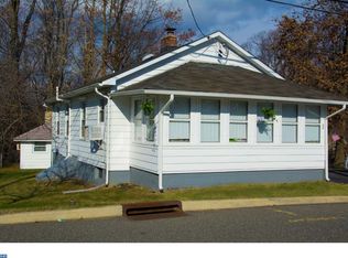 52 Thorntown Ln, Bordentown, NJ 08505