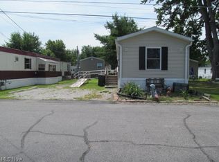 109 Marilyn Dr, Madison, OH 44057
