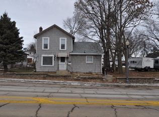 730 W Galena Ave, Freeport, IL 61032