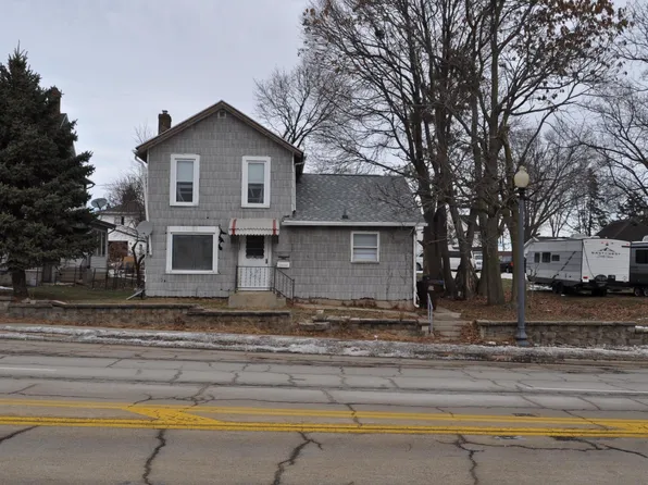 730 W Galena Ave, Freeport, IL 61032