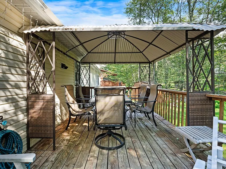 3528 Peak Dr — Photo 22