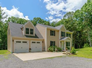 2240 Division Rd, East Greenwich, RI 02818