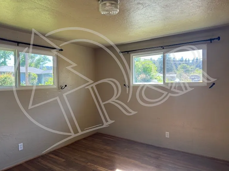 3015 Mill St — Photo 3