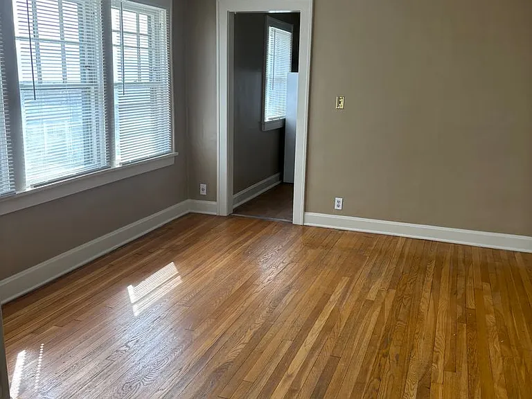 5446 Harrison St — Photo 3