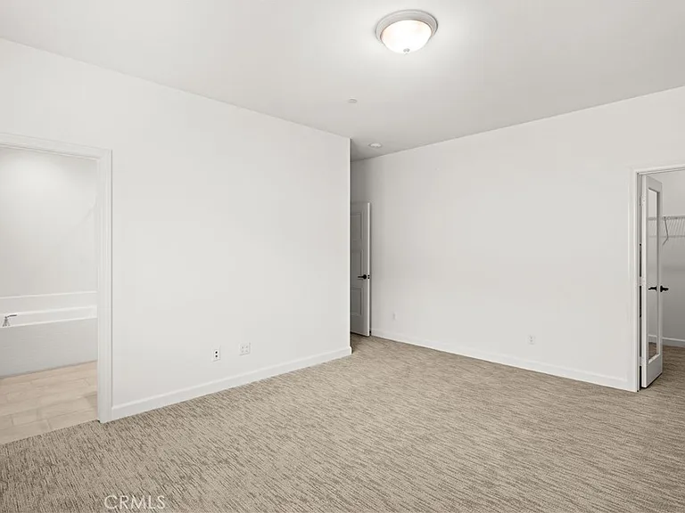 398 Sunrise Ln — Photo 18